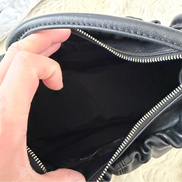 Marc Jacobs The Christina Leather Satchel Bag - Picture 9 of 10